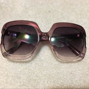 💥FREE SHIPPING on 2 or more items Sunglasses 😎 NWOT
